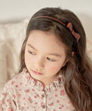 カチューシャ レザー リボン キッズ 通販 ヘッドドレス 髪飾り 女の子 子供 子ども こども セレモニー 卒園式 入学式 卒業式 結婚式 かわいい おしゃれ シンプル 本革 牛革 ヘアアレンジ