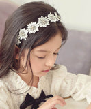 カチューシャ 花 キッズ キラキラ 通販 ヘッドドレス 女の子 子供 子ども こども セレモニー 卒園式 入学式 卒業式 かわいい 可愛い 発表会 フラワー フォーマル 結婚式 お呼ばれ