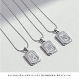 イニシャル ネックレス 通販 ペンダント イニシャルネックレス プレートネックレス アルファベット チャーム スネークチェーン レディース 重ね付け ステンレス つけっぱなし 誕生日
