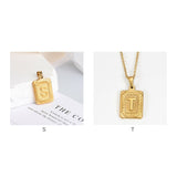 イニシャル ネックレス ゴールド 通販 ペンダント イニシャルネックレス プレートネックレス アルファベット チャーム スネークチェーン レディース 重ね付け ステンレス つけっぱなし