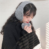 イヤーマフ 耳当て ニット ボンボン付き 通販 耳あて イヤーウォーマー イヤーマフラー 耳カバー ファー 耳 暖かい あたたかい あったか 防寒 幅広 裏ファー かわいい 可愛い 秋冬