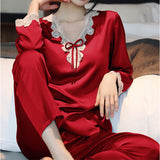 パジャマ 上下セット レディース 長袖 通販 寝間着 寝巻き 寝巻 部屋着 ルームウエア ルームウェア 上下 セット パンツ ズボン レースリボン 薄い シンプル 薄手 肌触りが良い 春 秋 夏