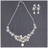 ウエディング アクセサリー 通販 ティアラ ネックレス ブライダル ヘッドドレス アクセ ジュエリー 髪飾り ヘアアクセ 3点セット セット ウェディング小物 パール 上品 華やか シンプル