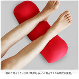 足枕 通販 足まくら フットピロー 枕 クッション 足用 フット 足 足置き フットレスト ふくらはぎ 足の疲れ リラックス むくみ ビーズ 柔らかい 山型 波型 フットケア 疲労 脚 腰 産前