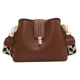 ショルダーバッグ レディース 通販 斜めがけバッグ ななめがけ 斜め掛け かばん バッグ 鞄 バック 肩掛け 肩がけ バケツ型 カバン 大人 上品 フェイクレザー 合成皮革 アーガイル柄