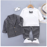 フォーマルスーツ キッズ ストライプ 通販 パンツスーツ フォーマル スーツ ジャケット 蝶ネクタイ リボン ズボン パンツ 子供服 子ども服 ポケット 男の子 子供 子ども こども 男児