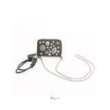 ペルケ ウォレットショルダー perche 80-06-00102 通販 お財布 財布 マルチスタッズ スマホ ストラップホルダー シート 小銭入れ ミニ サイフ 合皮 レディース ハンドストラップ