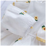 子供服 女の子 通販 トップス シャツ 長袖 カットソー 子ども服 ベビー服 刺繍 フリル 通園 通学 春 秋 外出 お出かけ ブラウス シンプル 袖ゴム 丸首 ラウンドネック 背中ボタン