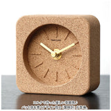 置き時計 アナログ 通販 置時計 卓上時計 デスク時計 時計 アナログ時計 スクエア ラウンド コルク 木製 電池式 静音 リビングルーム寝室 シンプル ナチュラル おしゃれ 結婚祝い