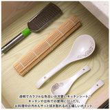 キッチンシート 通販 戸棚シート キッチン 台所 滑り止め すべりどめ 食器棚 汚れ防止 カットできる フリーカット 保護シート 防水 クローゼット 引き出し 棚 お手入れ楽ちん インテリア