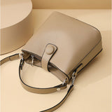 ショルダーバッグ レディース 通販 ハンドバッグ 肩掛けバッグ 3wayバッグ 斜めがけバッグ ショルダーバック レディースバッグ 通勤バッグ 通勤 通学 肩掛け 軽量 軽い 収納力 シンプル