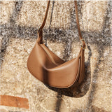 ショルダーバッグ レディース 通販 ボディバッグ 斜めがけバッグ 肩掛けバッグ レディースバッグ 上品 シンプル おしゃれ 本革バッグ 肩掛け 通勤 通学 軽量 バッグ かばん カバン 軽い