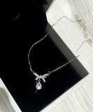 ネックレス レディース シルバー シンプル 通販 ペンダント 首飾り ジュエリー アクセサリー しずく 雫 大人 かわいい おしゃれ 可愛い オシャレ 女性 リボンティアドロップネックレス