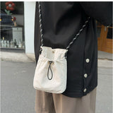 ショルダーポーチ 通販 ショルダー ポーチ メンズ レディース ショルダーバッグ ショルダーバック 肩掛けバッグ 斜め掛けバッグ 斜めかけバッグ 小さめ ネックポーチ 肩掛けバック