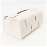 ティッシュケース レザー 市松模様 通販 サドルレザー ティッシュボックス ティッシュカバー ティッシュ ケース ボックス 撥水 高級感 皮革 上品 車 後部座席 リビング テーブル おしゃれ