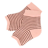 かかと 角質ケア 通販 かかとケア 靴下 つま先なし おやすみエステ かかとソックス かかとケア用品 かかとサポーター 寝ながら ケア 踵 保湿 遠赤外線 ヒールソックス シンプル 無地 おしゃれ ボーダー 縞 TOYOBO セラムA 三層構造 あったか すべすべ かさかさ ひび割れ