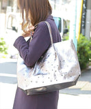 トートバッグ レディース スター 通販 ROOTOTE ルートート 大きめ a4 横 通勤 通学 オシャレ かわいい 軽い 軽量 マチ広 トート マザーズバッグ ママバッグ サブバッグ シンプル メタリック 星 刺繍 フェイクレザー インナーポーチ付き RT SY.ミディアムレザレットスター-A