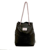 ショルダーバッグ ROOTOTE ルートート 通販 ベビールー BR ポシェット -A 撥水加工 はっ水 小さめ コンパクト ショルダー 肩掛け 軽い 軽量 レディース メンズ サブバッグ シンプル 無地 ロゴ おしゃれ かわいい トートバッグ B5 ノート 教科書 レッスンバッグ マチあり - バックヤードファミリー