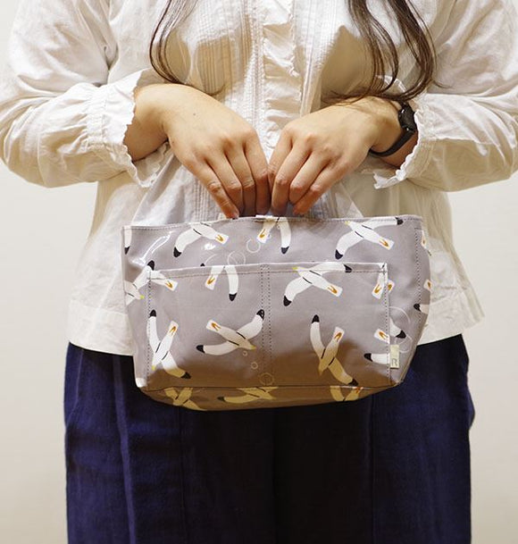 Rootote ルートート バッグインバッグ 通販 サイドポケット ROO-CARRIAGE ルーキャリッジ ラミネート トートバッグ ミニトート 花柄 小さめ 軽量 コンパクト お出かけ レディース
