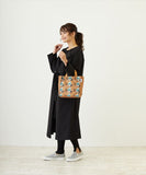 オサムグッズ トートバッグ 通販 OSAMU GOODS ルートート ROOTOTE レディース 小さめ ランチバッグ サブバッグ 紙袋 デザイン おしゃれ 大人 かわいい スクエア SQUARE 8213 原田治 コラボレーション IP.スクエア.OSAMU-A レディースバッグ - バックヤードファミリー