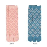 足袋ソックス ロークルー 通販 レディース 2本指ソックス 靴下 くつ下 くつした 足袋 ソックス 2本指 かわいい ロークルー丈 ゆったり 柄 婦人 ウォーキング スポーツ ギフト 贈り物