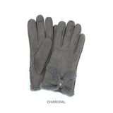 ugg レディース 手袋 通販 ブランド UGG アグ SHEEPSKIN TURNED BOW GLOVE シープスキン ターン ボウ グローブ 革 撥水 はっ水 暖かい 防寒 おしゃれ シンプル 無地 かわいい リボン 上品 ファー 誕生日 クリスマス 記念日 ギフト プレゼント