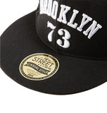 刺繍ロゴキャップ ZIP ジップ 通販 レディース メンズ ユニセックス おしゃれ フリーサイズ サイズフリー 刺繍 ロゴ ツバ裏ロゴ BROOKLYN USA ストリート系 ワークキャップ 野球帽 黒 ブラック 紺 ネイビー ダンス系 ヒップホップ系 B系 かっこいい UV対策 紫外線対策